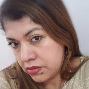 Meet your Posher, Marisol